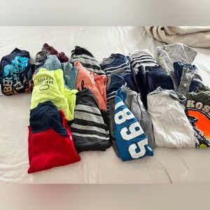 Size 8 long sleeve Oshkosh shirts